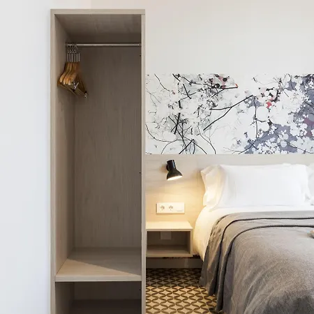 Апартаменты Aspasios Poble Nou *